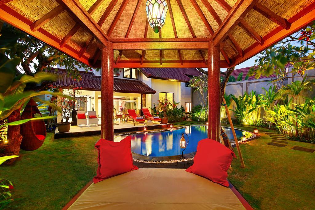 Alysha Beachside Villa